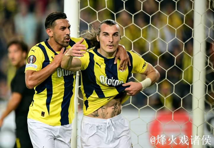 土媒：费内巴切在同时谈4-5名中卫