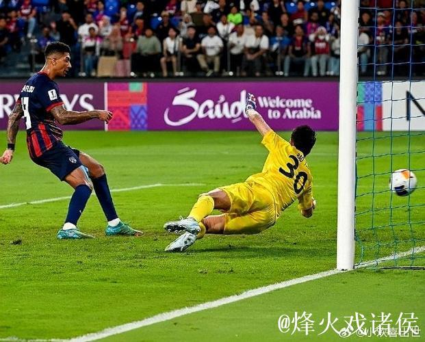 亚冠-米内罗点射难救主 申花客场1-3不敌柔佛新山