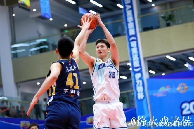 纪卓13+13青岛送四川22连败 广州大胜同曦 纪卓13+13青岛送四川22连败 广州大胜同曦